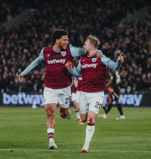 Premier League: West Ham beat Leicester to claim back-to-back wins | Premier League: West Ham beat Leicester to claim back-to-back wins