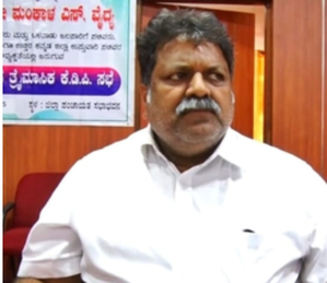 Complaint submitted to K’taka Guv against Fisheries Minister over forest land encroachment | Complaint submitted to K’taka Guv against Fisheries Minister over forest land encroachment Complaint submitted to K’taka Guv against Fisheries Minister over forest land encroachment | Complaint submitted to K’taka Guv against Fisheries Minister over forest land encroachment