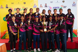 Cochin Queens emerge champions in Asmita Rowing League; Hyderabad best in U-19 | Cochin Queens emerge champions in Asmita Rowing League; Hyderabad best in U-19