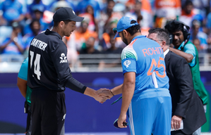 Champions Trophy: Chakaravarthy, Mitchell come in as NZ opt to bowl first against India | Champions Trophy: Chakaravarthy, Mitchell come in as NZ opt to bowl first against India Champions Trophy: Chakaravarthy, Mitchell come in as NZ opt to bowl first against India | Champions Trophy: Chakaravarthy, Mitchell come in as NZ opt to bowl first against India