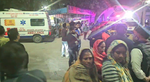Firing between two groups in northeast Delhi, five injured | Firing between two groups in northeast Delhi, five injured Firing between two groups in northeast Delhi, five injured | Firing between two groups in northeast Delhi, five injured