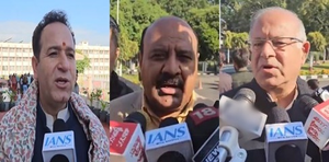 Mehbooba Mufti's remarks on Omar Abdullah govt sparks row | Mehbooba Mufti's remarks on Omar Abdullah govt sparks row Mehbooba Mufti's remarks on Omar Abdullah govt sparks row | Mehbooba Mufti's remarks on Omar Abdullah govt sparks row