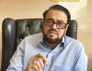 Azmi suspended till end of Budget Session for defaming Chhatrapati Sambhaji; embarrassing Maha Assembly | Azmi suspended till end of Budget Session for defaming Chhatrapati Sambhaji; embarrassing Maha Assembly Azmi suspended till end of Budget Session for defaming Chhatrapati Sambhaji; embarrassing Maha Assembly | Azmi suspended till end of Budget Session for defaming Chhatrapati Sambhaji; embarrassing Maha Assembly