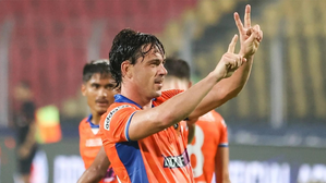 ISL 2024-25: FC Goa seal semis berth with 2-0 win over Mohammedan SC | ISL 2024-25: FC Goa seal semis berth with 2-0 win over Mohammedan SC ISL 2024-25: FC Goa seal semis berth with 2-0 win over Mohammedan SC | ISL 2024-25: FC Goa seal semis berth with 2-0 win over Mohammedan SC