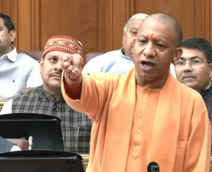 Send him to UP, we will give good treatment: CM Yogi on Abu Azmi’s Aurangzeb praise | Send him to UP, we will give good treatment: CM Yogi on Abu Azmi’s Aurangzeb praise Send him to UP, we will give good treatment: CM Yogi on Abu Azmi’s Aurangzeb praise | Send him to UP, we will give good treatment: CM Yogi on Abu Azmi’s Aurangzeb praise