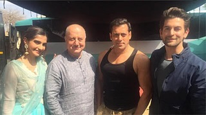 Neil Nitin Mukesh recalls his ‘PRDP’ days with Anupam Kher, Salman Khan, and Sonam Kapoor | Neil Nitin Mukesh recalls his ‘PRDP’ days with Anupam Kher, Salman Khan, and Sonam Kapoor Neil Nitin Mukesh recalls his ‘PRDP’ days with Anupam Kher, Salman Khan, and Sonam Kapoor | Neil Nitin Mukesh recalls his ‘PRDP’ days with Anupam Kher, Salman Khan, and Sonam Kapoor