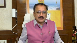 Delhi BJP chief slams Satyendar Jain for opposing closure of Mohalla Clinics | Delhi BJP chief slams Satyendar Jain for opposing closure of Mohalla Clinics