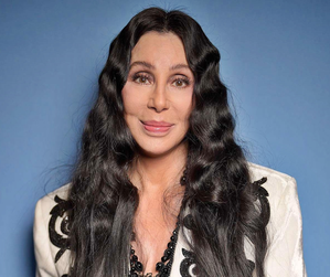 Cher dons Elvis Presley’s avatar for performance, Alicia Keys honors Roberta Flack at Love Rocks concert | Cher dons Elvis Presley’s avatar for performance, Alicia Keys honors Roberta Flack at Love Rocks concert Cher dons Elvis Presley’s avatar for performance, Alicia Keys honors Roberta Flack at Love Rocks concert | Cher dons Elvis Presley’s avatar for performance, Alicia Keys honors Roberta Flack at Love Rocks concert