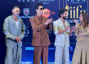 IIFA 2025 stages reunion of lost friends, ex-lovers with Kareena, Shahid and Bobby Deol | IIFA 2025 stages reunion of lost friends, ex-lovers with Kareena, Shahid and Bobby Deol IIFA 2025 stages reunion of lost friends, ex-lovers with Kareena, Shahid and Bobby Deol | IIFA 2025 stages reunion of lost friends, ex-lovers with Kareena, Shahid and Bobby Deol