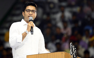 Virtual meeting by Abhishek Banerjee on voters’ list verification postponed | Virtual meeting by Abhishek Banerjee on voters’ list verification postponed Virtual meeting by Abhishek Banerjee on voters’ list verification postponed | Virtual meeting by Abhishek Banerjee on voters’ list verification postponed