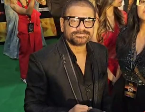 Anees Bazmee spills the beans on 'No Entry 2' | Anees Bazmee spills the beans on 'No Entry 2' Anees Bazmee spills the beans on 'No Entry 2' | Anees Bazmee spills the beans on 'No Entry 2'