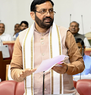 Strict action for operating illegal maternity clinics, says Haryana CM | Strict action for operating illegal maternity clinics, says Haryana CM Strict action for operating illegal maternity clinics, says Haryana CM | Strict action for operating illegal maternity clinics, says Haryana CM