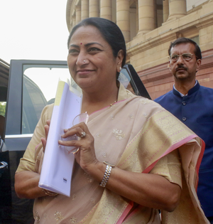 Delhi CM Rekha Gupta to present Budget 2025-26 on March 25 | Delhi CM Rekha Gupta to present Budget 2025-26 on March 25 Delhi CM Rekha Gupta to present Budget 2025-26 on March 25 | Delhi CM Rekha Gupta to present Budget 2025-26 on March 25