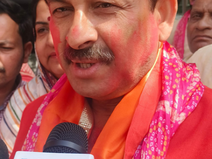 After long time Delhi is celebrating Holi of victory: Manoj Tiwari | After long time Delhi is celebrating Holi of victory: Manoj Tiwari After long time Delhi is celebrating Holi of victory: Manoj Tiwari | After long time Delhi is celebrating Holi of victory: Manoj Tiwari