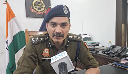 Delhi: Swiggy delivery man murders friend, held just before escape to Goa | Delhi: Swiggy delivery man murders friend, held just before escape to Goa Delhi: Swiggy delivery man murders friend, held just before escape to Goa | Delhi: Swiggy delivery man murders friend, held just before escape to Goa