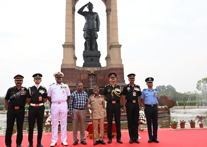 INA veteran marks his 100th birthday by paying tributes at National War Memorial | INA veteran marks his 100th birthday by paying tributes at National War Memorial INA veteran marks his 100th birthday by paying tributes at National War Memorial | INA veteran marks his 100th birthday by paying tributes at National War Memorial