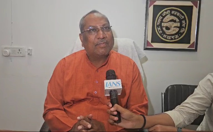 Want to remind Owaisi, his followers about history: Sanjay Nishad on AIMIM chief's Holi remarks | Want to remind Owaisi, his followers about history: Sanjay Nishad on AIMIM chief's Holi remarks Want to remind Owaisi, his followers about history: Sanjay Nishad on AIMIM chief's Holi remarks | Want to remind Owaisi, his followers about history: Sanjay Nishad on AIMIM chief's Holi remarks