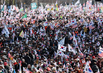 South Korea: Massive rallies for, against Yoon's ouster held in Seoul ahead of impeachment ruling | South Korea: Massive rallies for, against Yoon's ouster held in Seoul ahead of impeachment ruling South Korea: Massive rallies for, against Yoon's ouster held in Seoul ahead of impeachment ruling | South Korea: Massive rallies for, against Yoon's ouster held in Seoul ahead of impeachment ruling