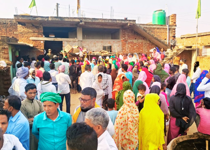 Man kills three children, dies by suicide in Jharkhand's Giridih | Man kills three children, dies by suicide in Jharkhand's Giridih Man kills three children, dies by suicide in Jharkhand's Giridih | Man kills three children, dies by suicide in Jharkhand's Giridih