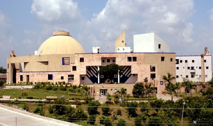 Pandemonium in MP Assembly over alleged 'fake' encounter | Pandemonium in MP Assembly over alleged 'fake' encounter Pandemonium in MP Assembly over alleged 'fake' encounter | Pandemonium in MP Assembly over alleged 'fake' encounter