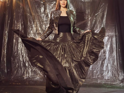 Esha Deol showcases her ‘desi’ Batwoman look | Esha Deol showcases her ‘desi’ Batwoman look Esha Deol showcases her ‘desi’ Batwoman look | Esha Deol showcases her ‘desi’ Batwoman look