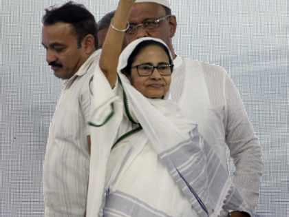 On Swami Vivekananda’s death anniversary, CM Mamata Banerjee says she follows ‘religion of humanity' | On Swami Vivekananda’s death anniversary, CM Mamata Banerjee says she follows ‘religion of humanity' On Swami Vivekananda’s death anniversary, CM Mamata Banerjee says she follows ‘religion of humanity' | On Swami Vivekananda’s death anniversary, CM Mamata Banerjee says she follows ‘religion of humanity'