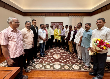 Delegation of OBC employees' representatives meet Rahul; raise issues related to them in govt jobs, PSUs | Delegation of OBC employees' representatives meet Rahul; raise issues related to them in govt jobs, PSUs Delegation of OBC employees' representatives meet Rahul; raise issues related to them in govt jobs, PSUs | Delegation of OBC employees' representatives meet Rahul; raise issues related to them in govt jobs, PSUs