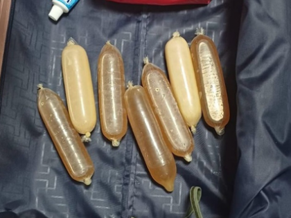 Brazilian national arrested at Mumbai airport with cocaine valued at Rs 11.1 crore | Brazilian national arrested at Mumbai airport with cocaine valued at Rs 11.1 crore Brazilian national arrested at Mumbai airport with cocaine valued at Rs 11.1 crore | Brazilian national arrested at Mumbai airport with cocaine valued at Rs 11.1 crore