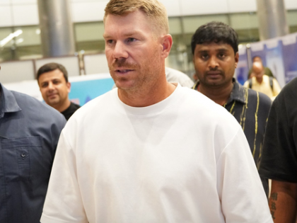 David Warner lands in Hyderabad ahead of 'Robinhood' trailer launch | David Warner lands in Hyderabad ahead of 'Robinhood' trailer launch David Warner lands in Hyderabad ahead of 'Robinhood' trailer launch | David Warner lands in Hyderabad ahead of 'Robinhood' trailer launch