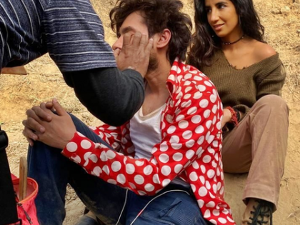 Parul Gulati's dacoit look from Divyendu, Barun Sobti-starrer ‘Donali’ unveiled | Parul Gulati's dacoit look from Divyendu, Barun Sobti-starrer ‘Donali’ unveiled Parul Gulati's dacoit look from Divyendu, Barun Sobti-starrer ‘Donali’ unveiled | Parul Gulati's dacoit look from Divyendu, Barun Sobti-starrer ‘Donali’ unveiled