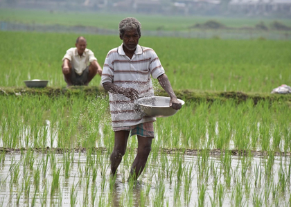 Cabinet approves Rs 37,216 crore subsidy for fertilizers to help farmers in Kharif season | Cabinet approves Rs 37,216 crore subsidy for fertilizers to help farmers in Kharif season Cabinet approves Rs 37,216 crore subsidy for fertilizers to help farmers in Kharif season | Cabinet approves Rs 37,216 crore subsidy for fertilizers to help farmers in Kharif season