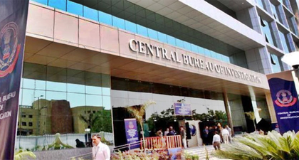 CBI books 2 military engineers in Prayagraj for demanding Rs 2.88 lakh bribe | CBI books 2 military engineers in Prayagraj for demanding Rs 2.88 lakh bribe CBI books 2 military engineers in Prayagraj for demanding Rs 2.88 lakh bribe | CBI books 2 military engineers in Prayagraj for demanding Rs 2.88 lakh bribe