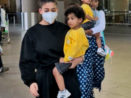 Nayanthara lands in Mumbai to shoot the next schedule of Yash's 'Toxic' | Nayanthara lands in Mumbai to shoot the next schedule of Yash's 'Toxic' Nayanthara lands in Mumbai to shoot the next schedule of Yash's 'Toxic' | Nayanthara lands in Mumbai to shoot the next schedule of Yash's 'Toxic'