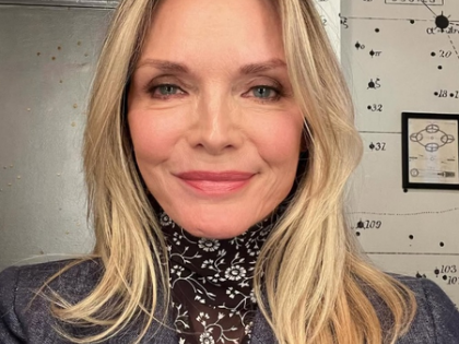 Michelle Pfeiffer pays tribute to late actor, friend Val Kilmer after his death | Michelle Pfeiffer pays tribute to late actor, friend Val Kilmer after his death Michelle Pfeiffer pays tribute to late actor, friend Val Kilmer after his death | Michelle Pfeiffer pays tribute to late actor, friend Val Kilmer after his death