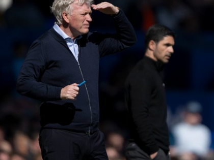 Premier League: Arsenal held to a frustrating draw by Everton at Goodison Park | Premier League: Arsenal held to a frustrating draw by Everton at Goodison Park Premier League: Arsenal held to a frustrating draw by Everton at Goodison Park | Premier League: Arsenal held to a frustrating draw by Everton at Goodison Park