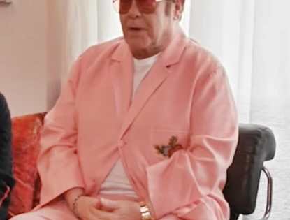 Elton John returns to 'SNL' after a decade as he battles vision loss | Elton John returns to 'SNL' after a decade as he battles vision loss Elton John returns to 'SNL' after a decade as he battles vision loss | Elton John returns to 'SNL' after a decade as he battles vision loss