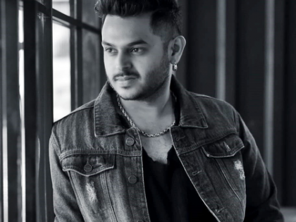 Comedian Sidharth Sagar believes 'real humor is effortless humor' | Comedian Sidharth Sagar believes 'real humor is effortless humor' Comedian Sidharth Sagar believes 'real humor is effortless humor' | Comedian Sidharth Sagar believes 'real humor is effortless humor'