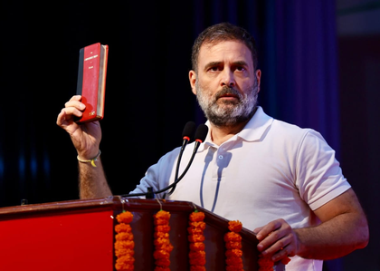 At Patna meet, Rahul Gandhi pushes for caste census, slams RSS-BJP | At Patna meet, Rahul Gandhi pushes for caste census, slams RSS-BJP At Patna meet, Rahul Gandhi pushes for caste census, slams RSS-BJP | At Patna meet, Rahul Gandhi pushes for caste census, slams RSS-BJP
