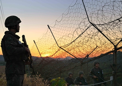 South Korea's military fires warning shots at North Korean soldiers as they cross military demarcation line | South Korea's military fires warning shots at North Korean soldiers as they cross military demarcation line South Korea's military fires warning shots at North Korean soldiers as they cross military demarcation line | South Korea's military fires warning shots at North Korean soldiers as they cross military demarcation line