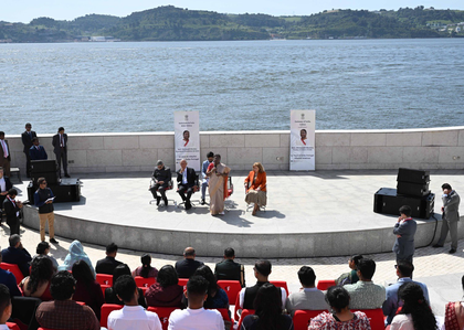 President Murmu encourages Indian researchers in Portugal to contribute towards Viksit Bharat | President Murmu encourages Indian researchers in Portugal to contribute towards Viksit Bharat President Murmu encourages Indian researchers in Portugal to contribute towards Viksit Bharat | President Murmu encourages Indian researchers in Portugal to contribute towards Viksit Bharat