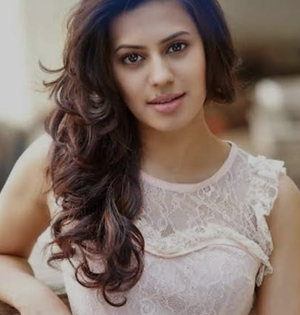 Gold smuggling case: Ranya Rao’s bail plea adjourned till April 17 | Gold smuggling case: Ranya Rao’s bail plea adjourned till April 17 Gold smuggling case: Ranya Rao’s bail plea adjourned till April 17 | Gold smuggling case: Ranya Rao’s bail plea adjourned till April 17