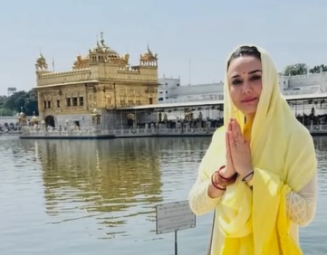 Preity Zinta reflects on her emotional and long-awaited visit to the Golden Temple | Preity Zinta reflects on her emotional and long-awaited visit to the Golden Temple Preity Zinta reflects on her emotional and long-awaited visit to the Golden Temple | Preity Zinta reflects on her emotional and long-awaited visit to the Golden Temple
