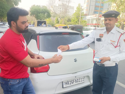 Gurugram Traffic Police issue fines worth Rs 75.40 lakh for tinted car windows | Gurugram Traffic Police issue fines worth Rs 75.40 lakh for tinted car windows Gurugram Traffic Police issue fines worth Rs 75.40 lakh for tinted car windows | Gurugram Traffic Police issue fines worth Rs 75.40 lakh for tinted car windows