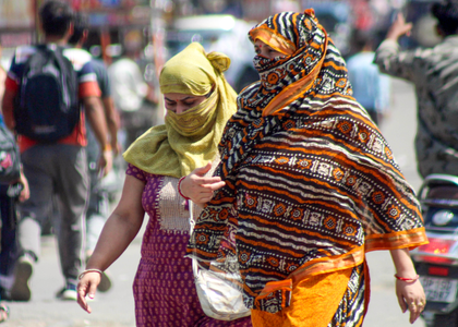 Heatwave returns to Rajasthan as temperatures soar | Heatwave returns to Rajasthan as temperatures soar Heatwave returns to Rajasthan as temperatures soar | Heatwave returns to Rajasthan as temperatures soar