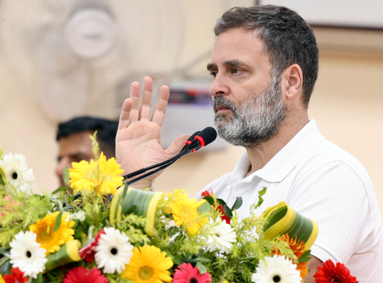 Rahul Gandhi to launch pilot project to strengthen Congress at district level during Gujarat visit | Rahul Gandhi to launch pilot project to strengthen Congress at district level during Gujarat visit Rahul Gandhi to launch pilot project to strengthen Congress at district level during Gujarat visit | Rahul Gandhi to launch pilot project to strengthen Congress at district level during Gujarat visit
