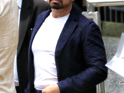 Delhi court defers hearing on land deal case involving Robert Vadra | Delhi court defers hearing on land deal case involving Robert Vadra Delhi court defers hearing on land deal case involving Robert Vadra | Delhi court defers hearing on land deal case involving Robert Vadra