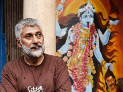 Vivek Agnihotri prays to Maa Kali for peace in Bengal on Pohela Boishakh | Vivek Agnihotri prays to Maa Kali for peace in Bengal on Pohela Boishakh Vivek Agnihotri prays to Maa Kali for peace in Bengal on Pohela Boishakh | Vivek Agnihotri prays to Maa Kali for peace in Bengal on Pohela Boishakh