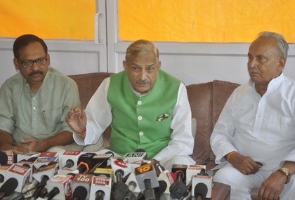 Congress plans offensive in Parliament on Pahalgam attack, Trump mediation claims, and Bihar voter roll row | Congress plans offensive in Parliament on Pahalgam attack, Trump mediation claims, and Bihar voter roll row Congress plans offensive in Parliament on Pahalgam attack, Trump mediation claims, and Bihar voter roll row | Congress plans offensive in Parliament on Pahalgam attack, Trump mediation claims, and Bihar voter roll row