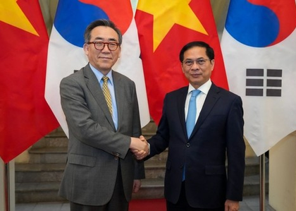 South Korea, Vietnam agree on close communication on US tariffs | South Korea, Vietnam agree on close communication on US tariffs South Korea, Vietnam agree on close communication on US tariffs | South Korea, Vietnam agree on close communication on US tariffs