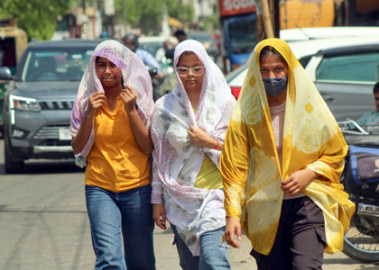 Over 70pc Indians personally experiencing severe heat waves: Report | Over 70pc Indians personally experiencing severe heat waves: Report Over 70pc Indians personally experiencing severe heat waves: Report | Over 70pc Indians personally experiencing severe heat waves: Report